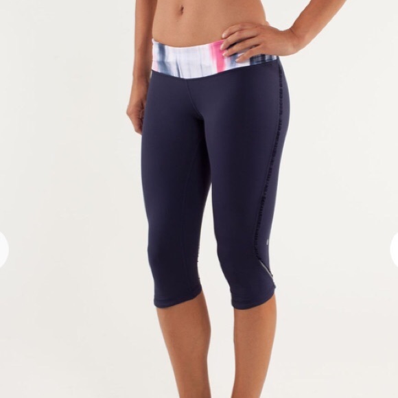 lululemon athletica Pants - Lululemon Run: Sun Sprinter navy cropped leggings